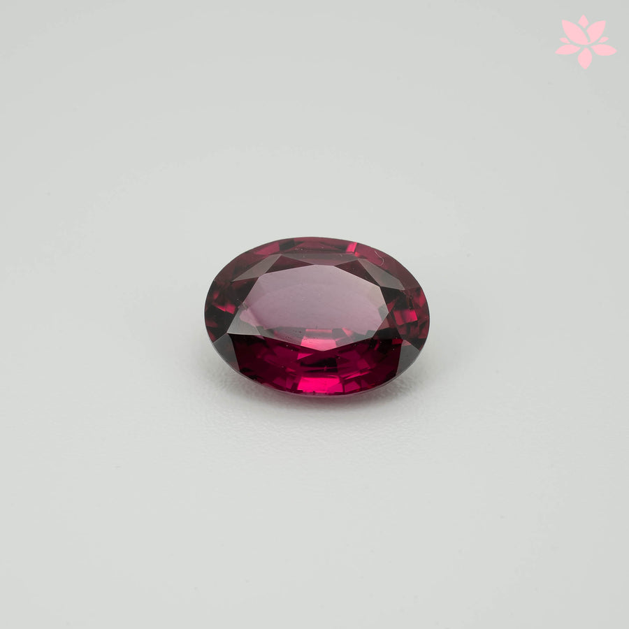 NATURAL RHODOLITE GARNET | 2.69 CT | PURPLE RED | OVAL