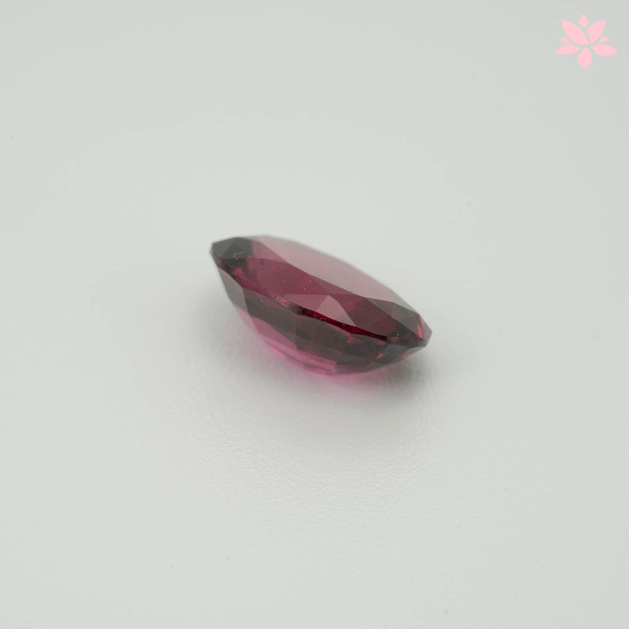 NATURAL RHODOLITE GARNET | 2.69 CT | PURPLE RED | OVAL