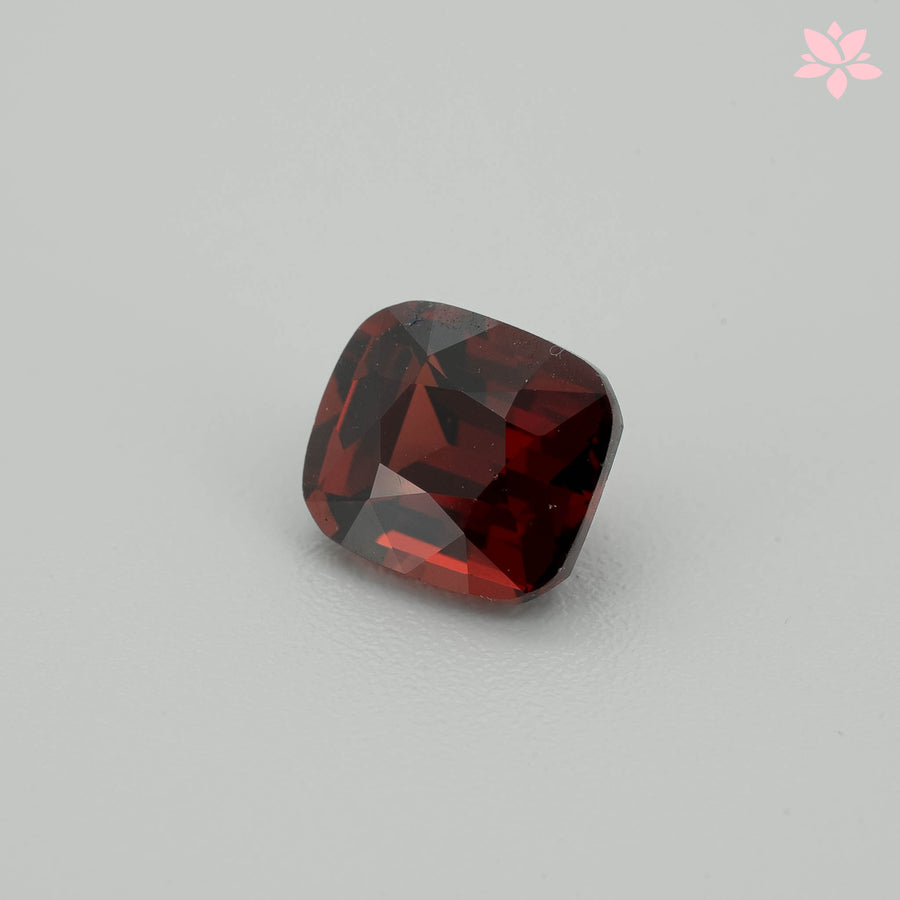 NATURAL ALMANDINE GARNET | 2.20 CT | RED | CUSHION