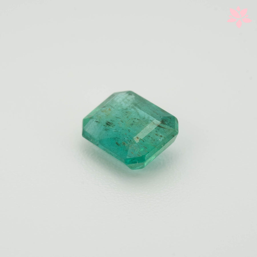 NATURAL EMERALD | 0.96 CT | GREEN | EMERALD