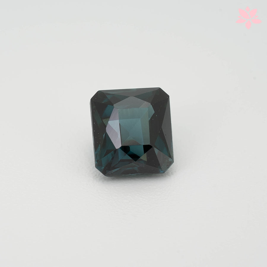 NATURAL SPINAL | 1.55 CT | BLUISH GREEN | OCTAGONAL