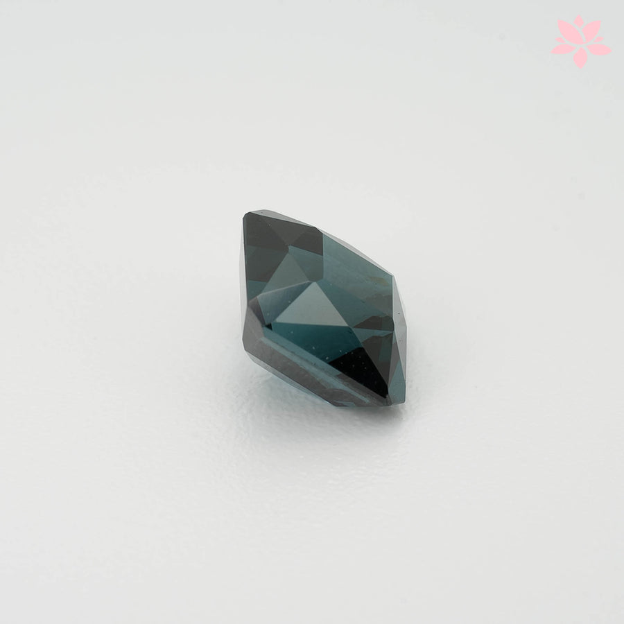 NATURAL SPINAL | 1.55 CT | BLUISH GREEN | OCTAGONAL