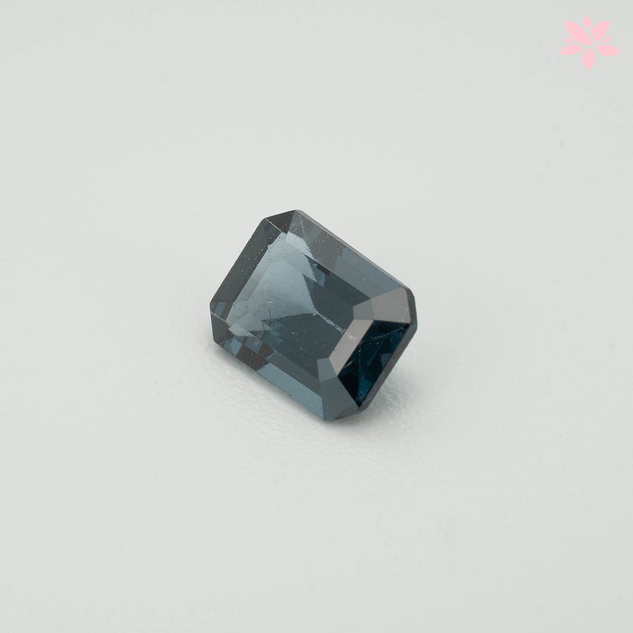 NATURAL SPINEL | 1.01 CT | BLUISH GREEN | OCTAGONAL