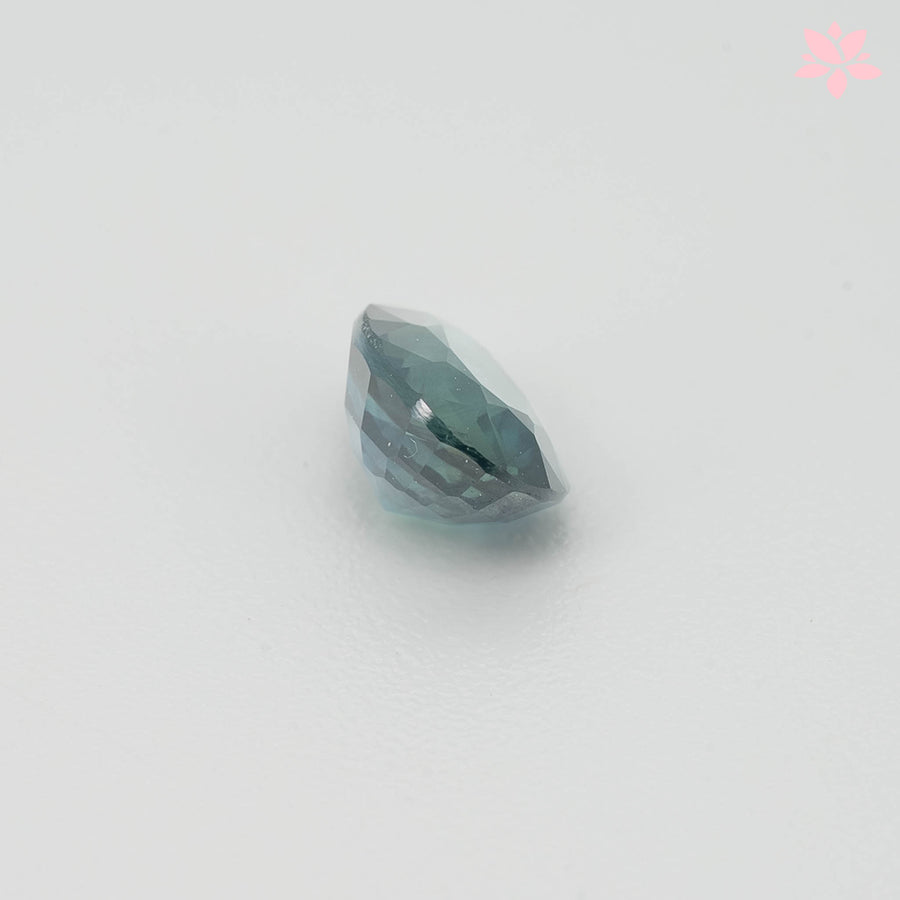 NATURAL CEYLON SAPPHIRE | 0.83 CT | BLUISH GREEN | OVAL