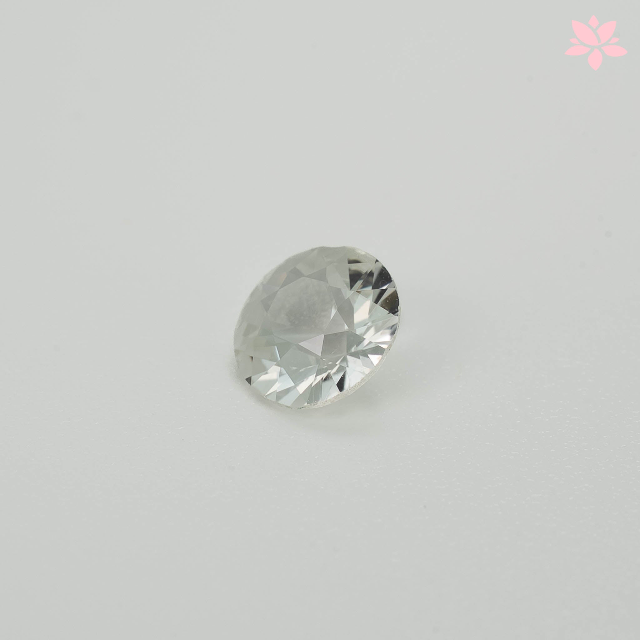 NATURAL CEYLON SAPPHIRE | 0.64 CT | CLEAR | ROUND