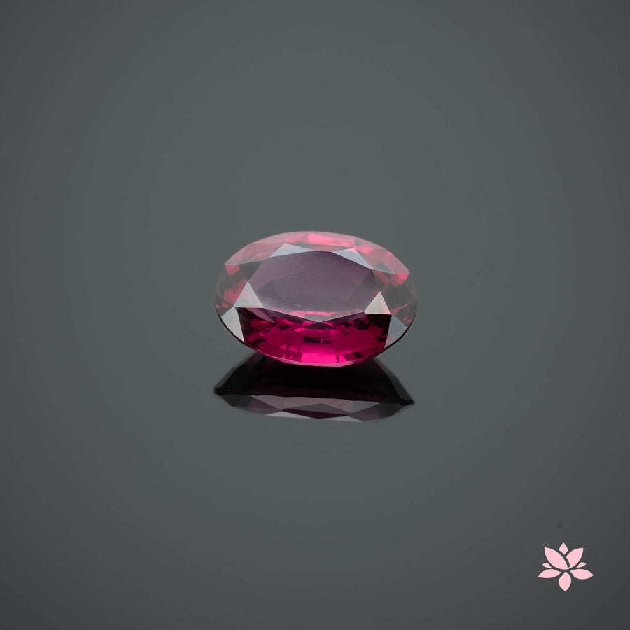 NATURAL RHODOLITE GARNET | 2.69 CT | PURPLE RED | OVAL