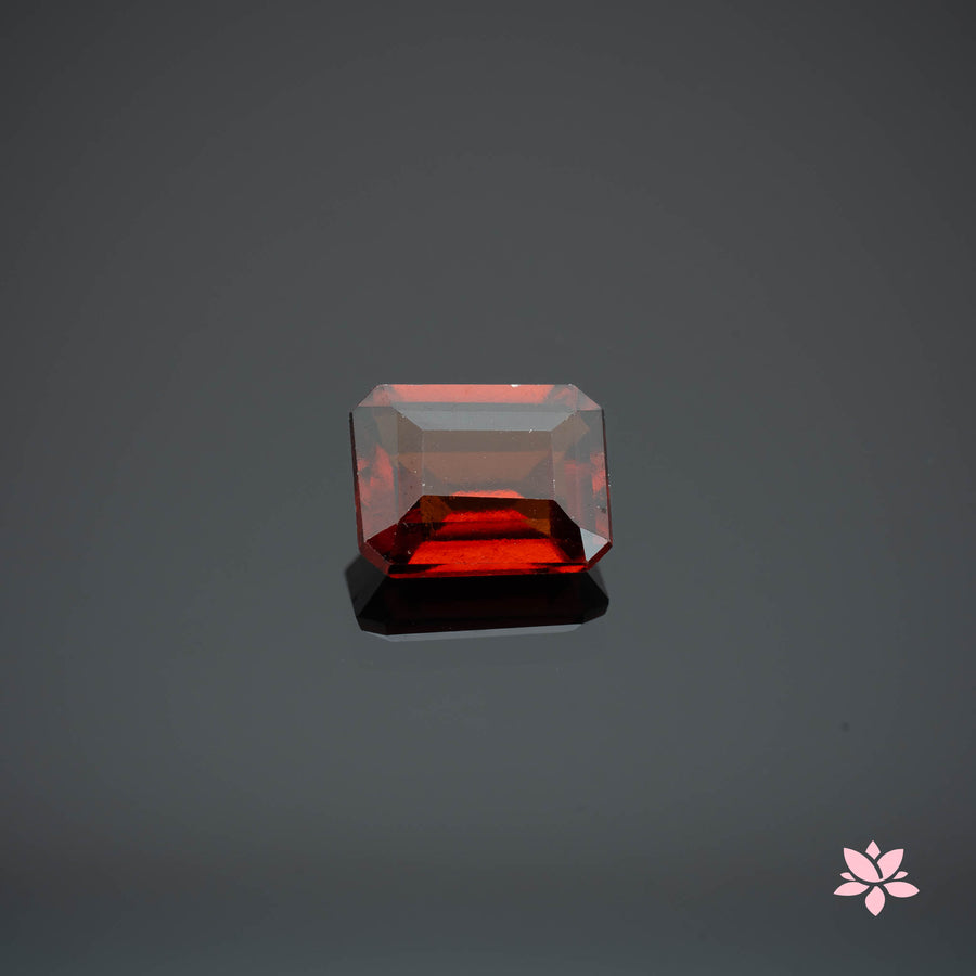 NATURAL HESSONITE GARNET | 4.36 CT | RED ORANGE | OCTAGONAL